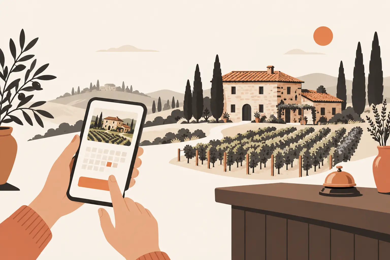 Due mani tengono uno smartphone con la foto di un casale, un calendario con una data evidenziata e il pulsante per prenotare; sullo sfondo lo stesso casale in pietra tra cipressi e vigne, le colline toscane e, in primo piano, il bancone della reception con il campanello
